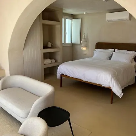 Casa Dos Mercados Bed & Breakfast *